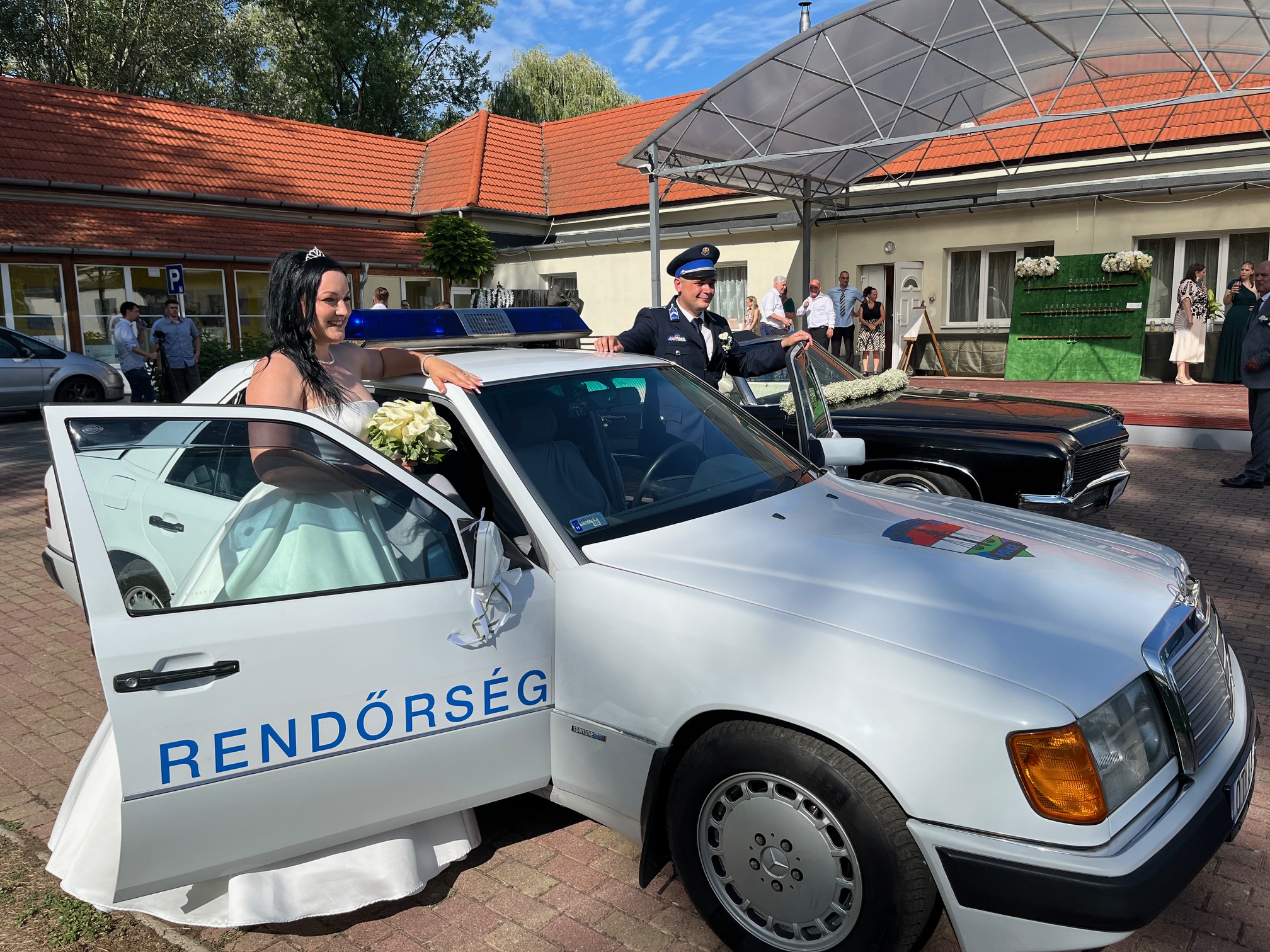 Mercedes W124 Rendőrségi